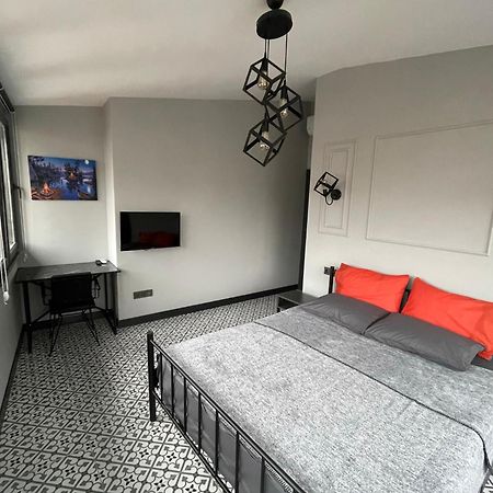 Beyoglu Huzur Apart Apartment Istanbul Bagian luar foto