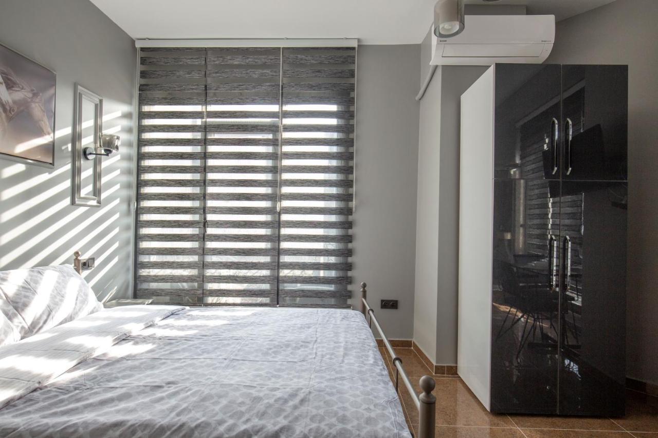 Beyoglu Huzur Apart Apartment Istanbul Bagian luar foto