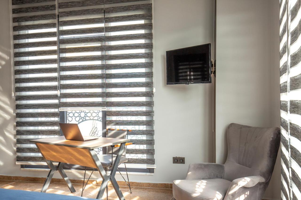 Beyoglu Huzur Apart Apartment Istanbul Bagian luar foto