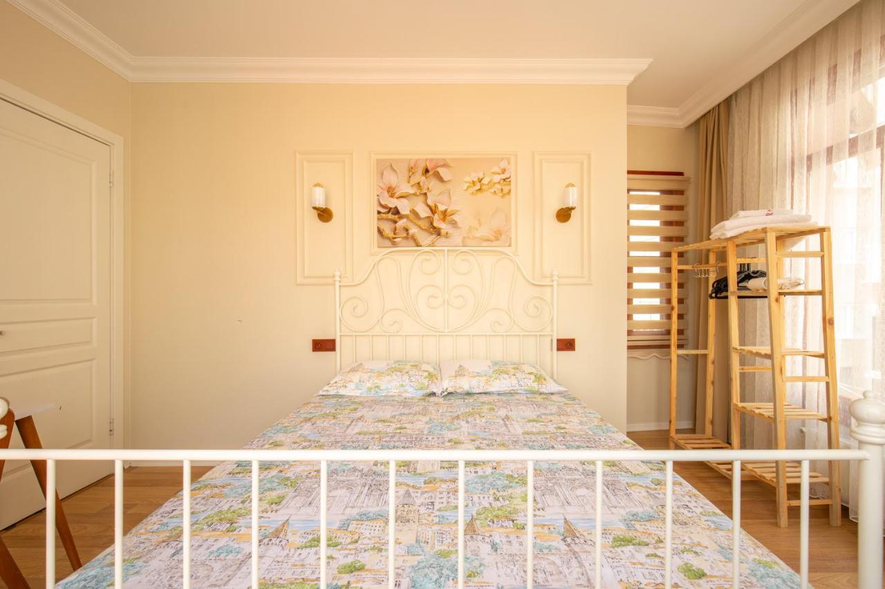Beyoglu Huzur Apart Apartment Istanbul Bagian luar foto